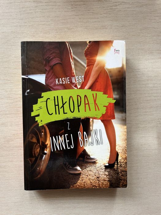 Kasie West ,,Chłopak z innej bajki”