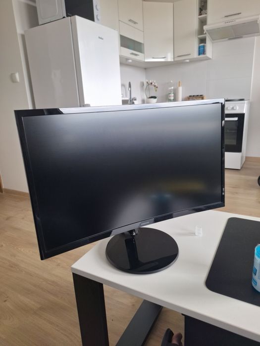 Zakrzywiony Monitor Samsung Full HD 24' 75hz
