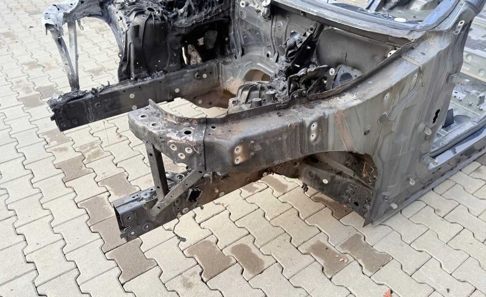 Четверть передняя левая правая лонжерон BMW X6 G06 бмв чверть ліва права