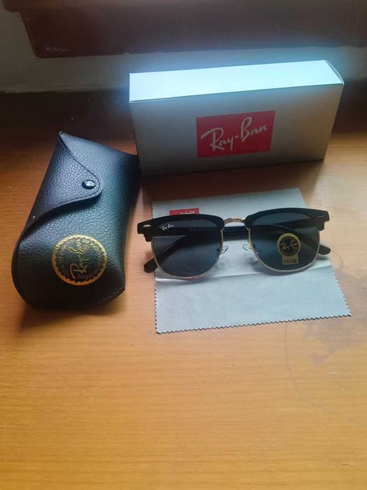 Okulary przeciwsłoneczne Ray-Ban Clubmaster RB3016