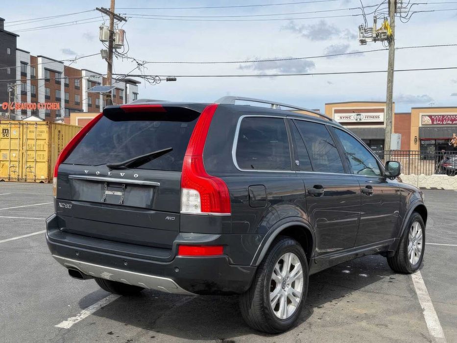 Volvo XC90      2014
