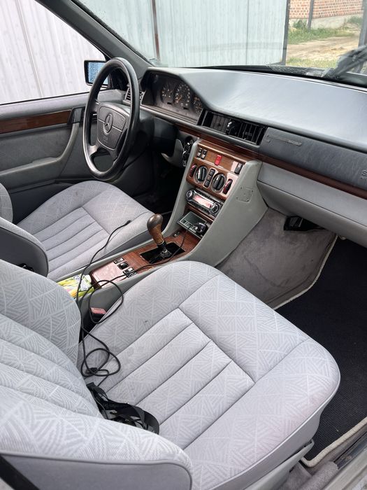 Mercedes-benz e280