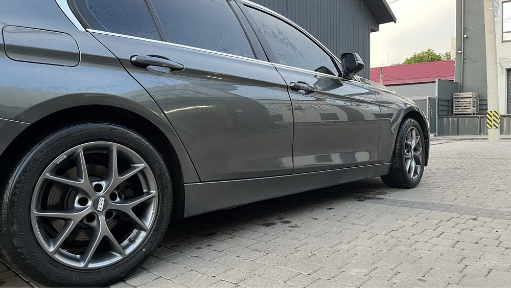 BMW f30 330i bmw 3