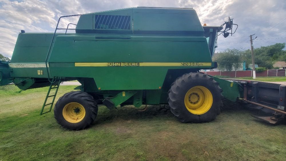 Комбайн John Deere 2266 Extra Джон Дир