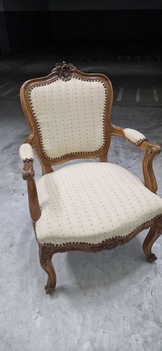 Cadeirões Antigos com Charme