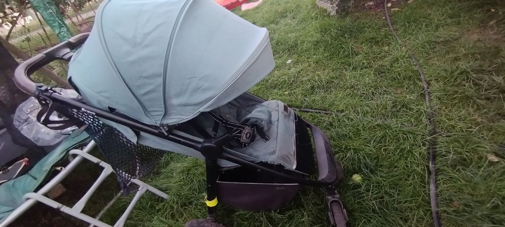 Carello bravo дитячий візок