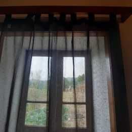 Cortinado castanho escuro com  8 presilhas *