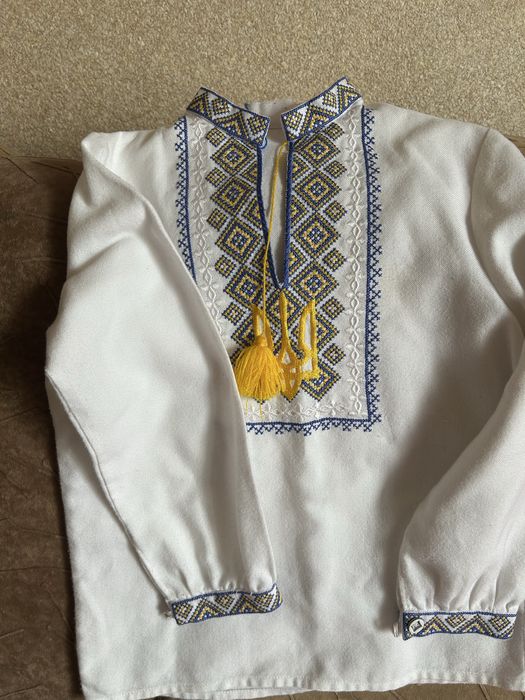 Вишита сорочка патріотична