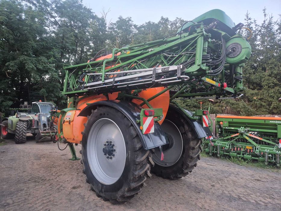 Opryskiwacz AMAZONE UX 6200 SUPER 2014r Amatron3 GPS 30m ISOBUS Lift