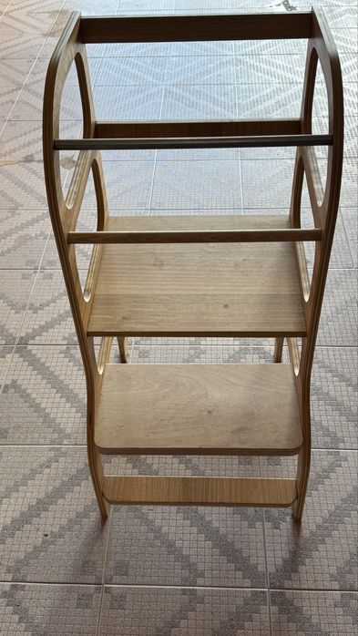 Vendo Banco de Apio de Cozinha para Crianca