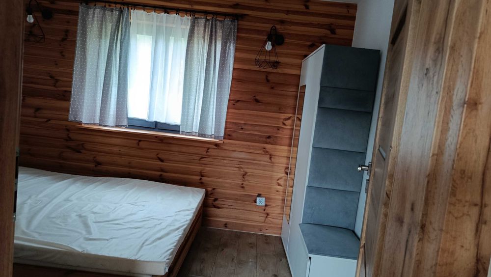 Wynajmę połowę domu