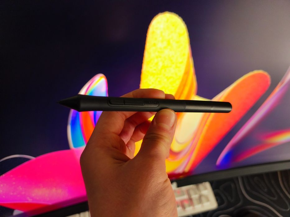 Графічний планшет, wacom intous M (CTL-6100WLК)