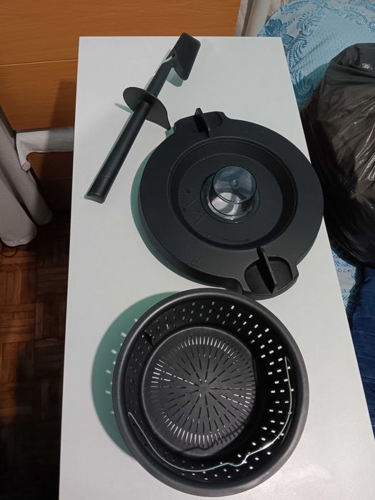 Robot de cozinha monsieur cuisine ainda