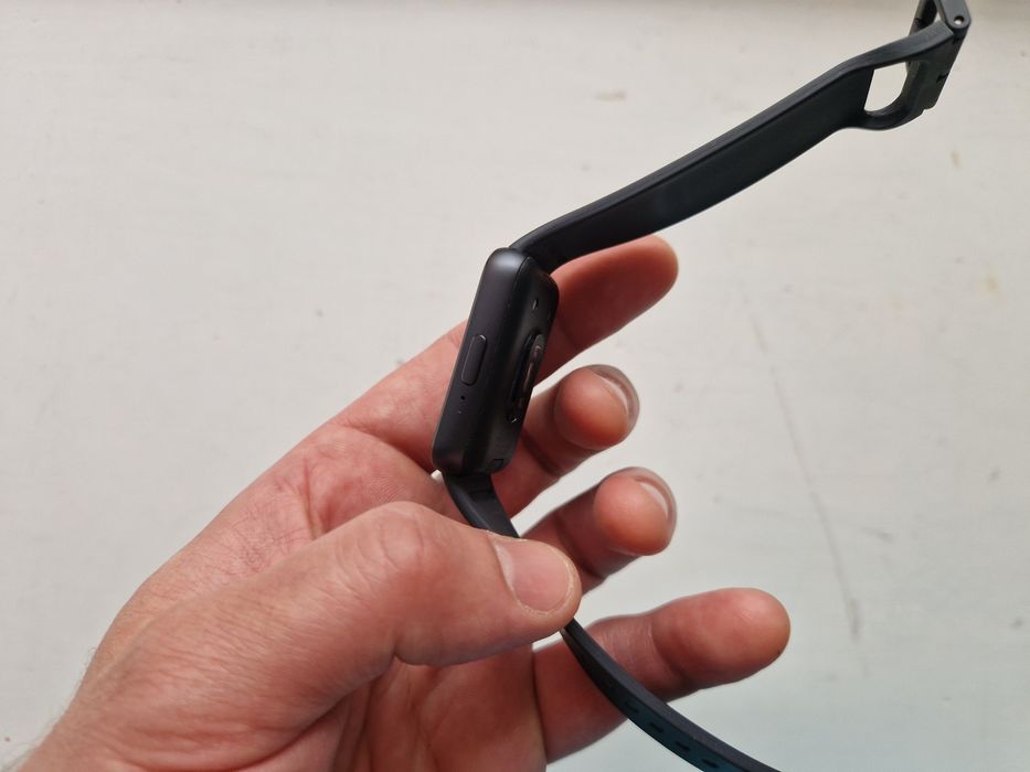 Samsung Galaxy Fit3 новий