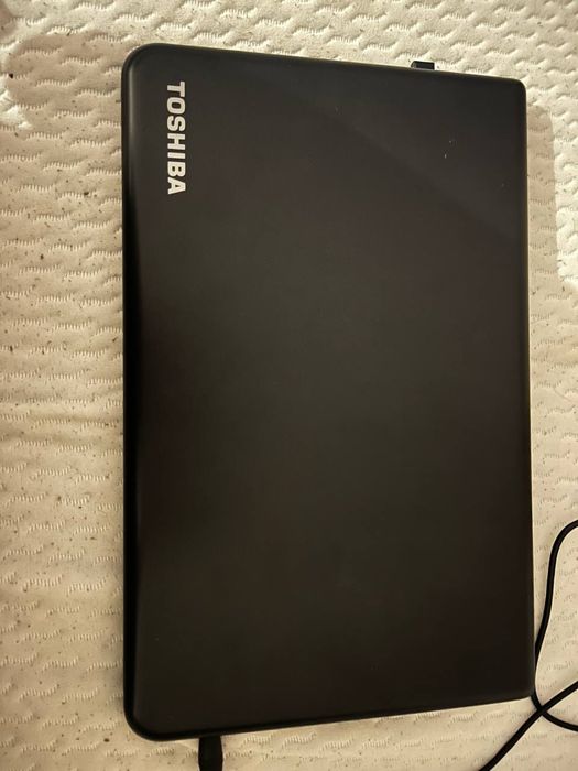 Ноутбук Toshiba satellite pro