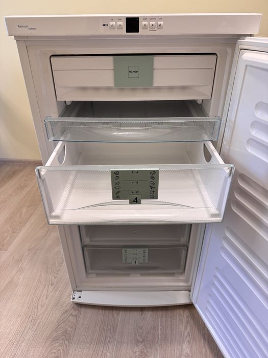 Морозильна камера Liebherr GNP2076/20 NoFrost