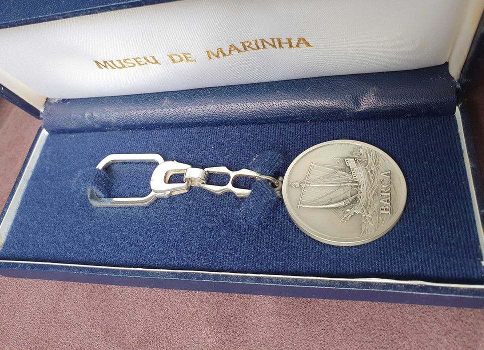 Porta-Chaves da Descoberta da Madeira e Porto Santo, em prata .925