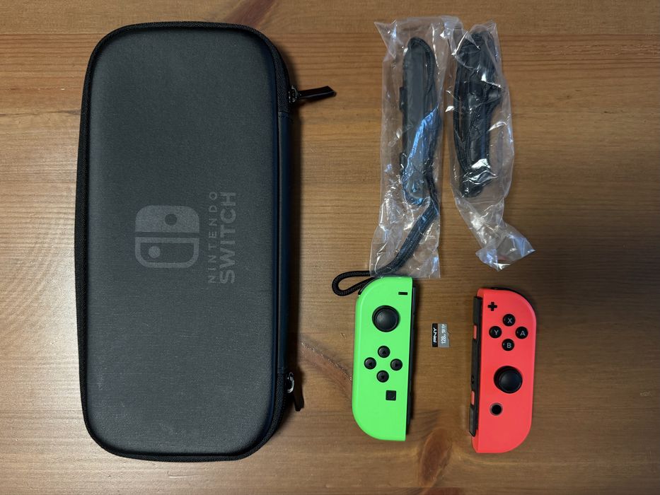 Nintendo Switch V1 (HAC-001) — повний комплект + карта 128гб, кейс, додаткові джойкони