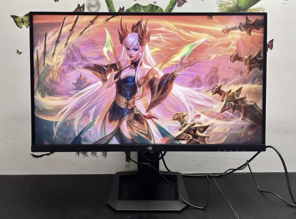 Monitor Titan Army  P275MV Plus 27” 4K Mini LED 160Hz