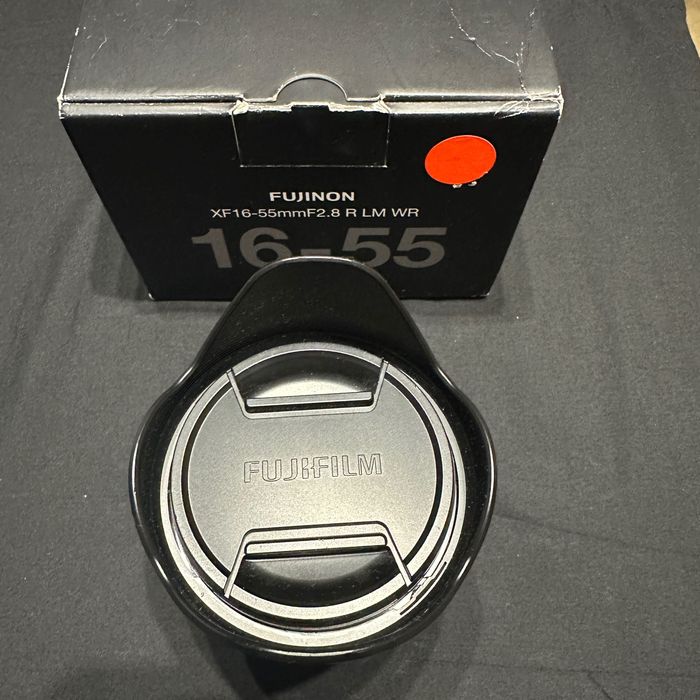 Fujifilm X-H1 com objetiva Fujinon XF 16-55mm f/2.8 + extras