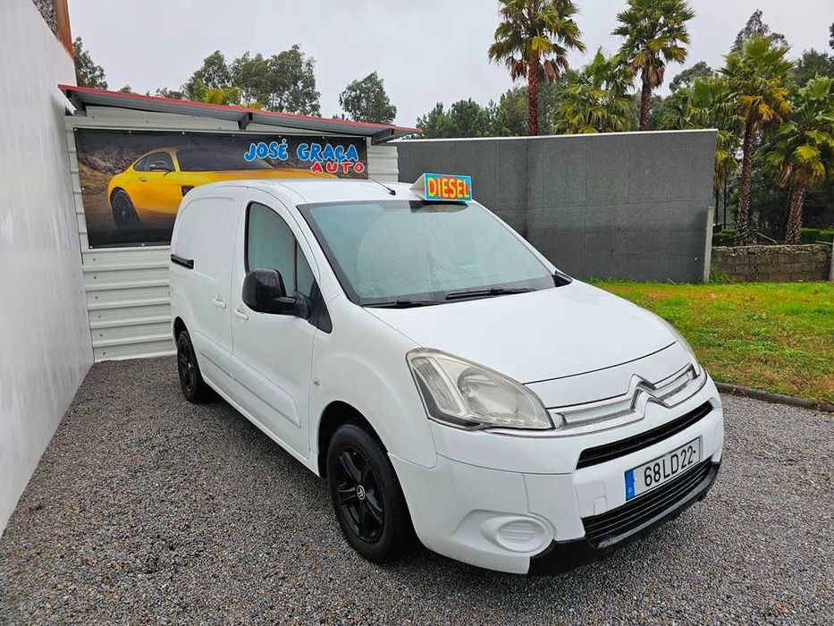 Citroën Berlingo 1.6HDi 75Cv 3 Lugares 12/2010