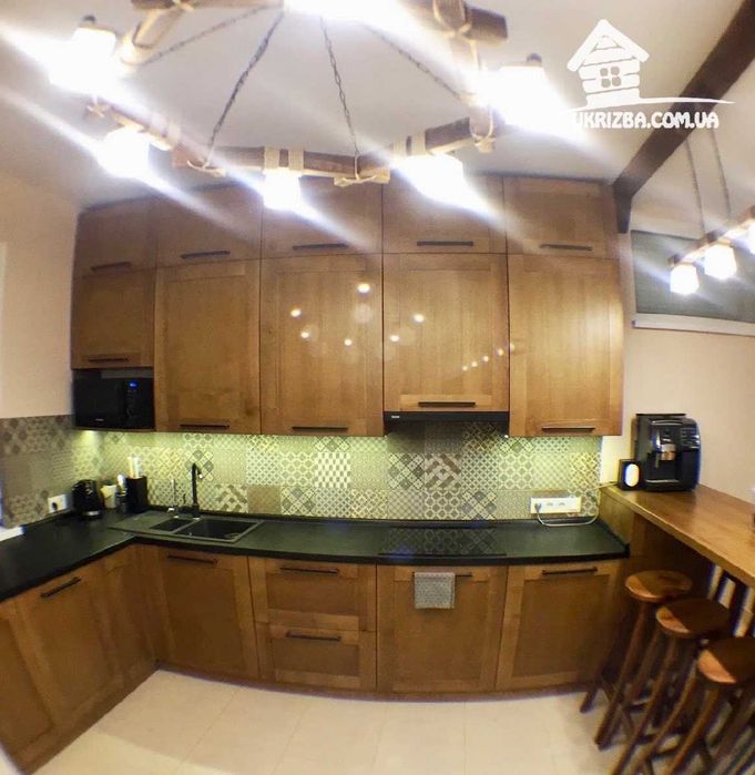 Київ. Метро Лівобережна. Сауна,басейн,більярд, теніс,резервне живлення