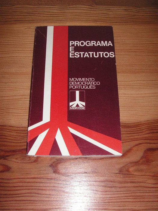 Programa e Estatutos do Movimento Democrático Português