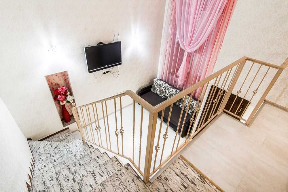 СВЕТ ЕСТЬ!_ТЕПЛО_ Преображенская/Дерибасовская . В 2 уровнях. Парковка