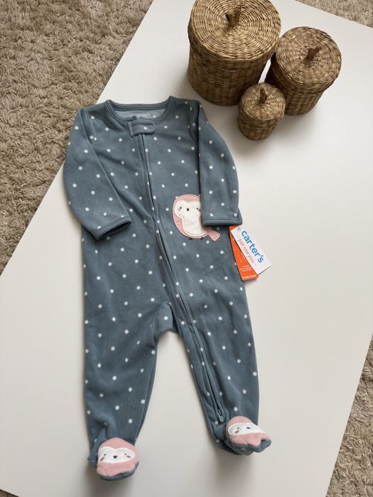 Продам Carters 9 міс.новий
