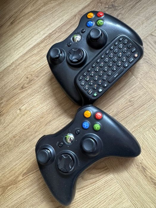 Konsola Xbox 360 sprawna, komplet z akcesoriami