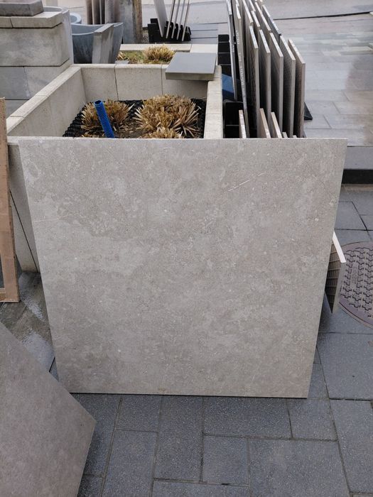 Promocja! Płyta gresowa Limerock Taupe  90x90x2 gat II tylko 120 zł m2