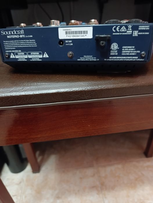 Mesa de som amplificada