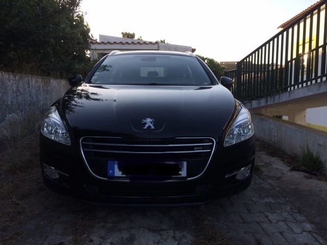 Peugeot 5008 SW 1.6 HDi Automático – 2011