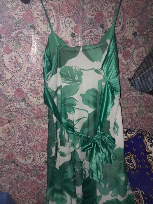 Сукня.    плаття