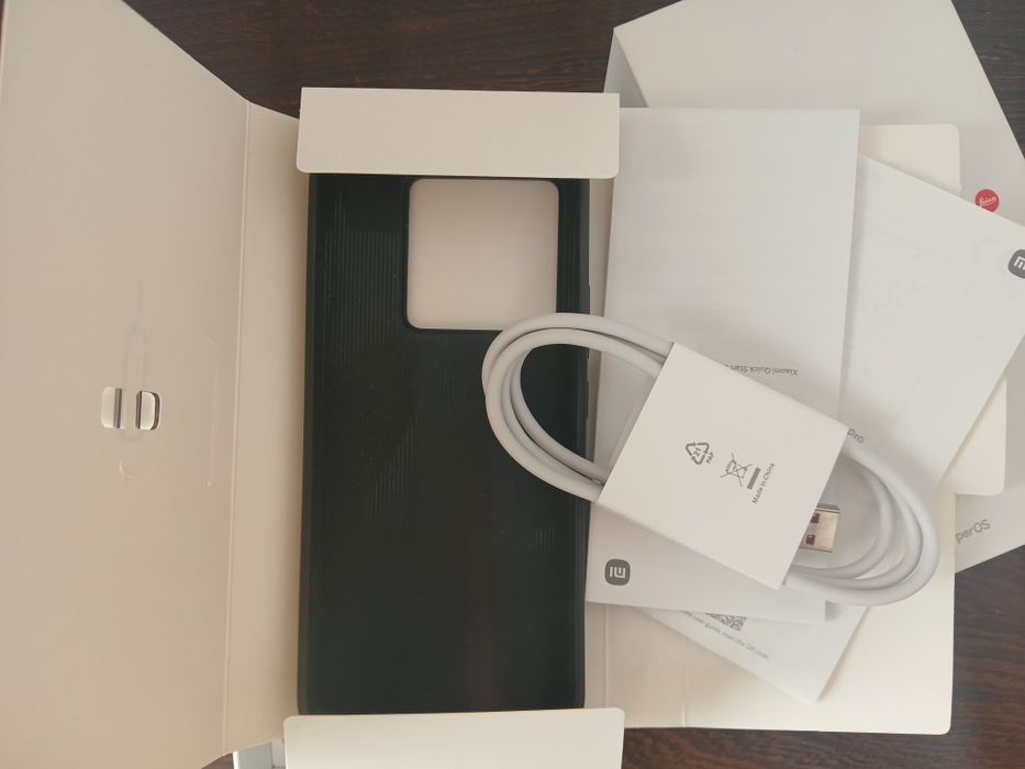 Xiaomi 14T Pro Titan Black (12GB RAM / 512GB ROM)