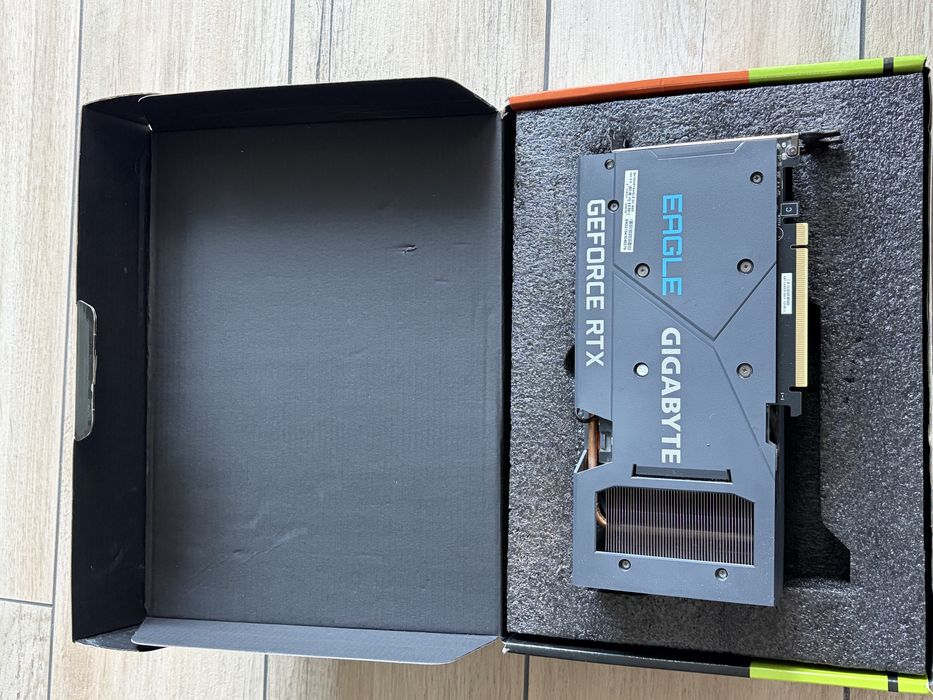 Zarezerwowane Gigabyte GeForce RTX 3060 Ti EAGLE OC 8G – 8 GB GDDR6