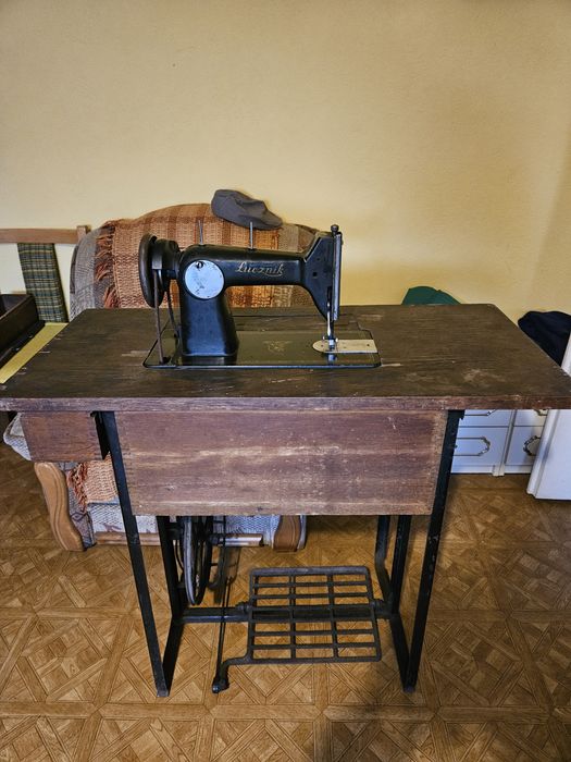 Maszyna do Szycia Łucznik