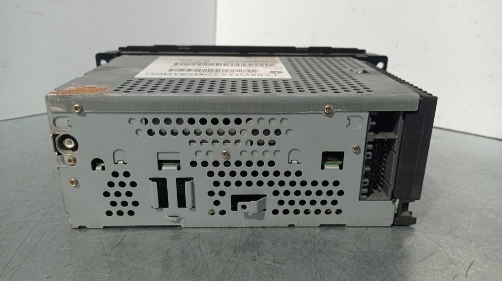 SISTEMA AUDIO / RADIO CD JEEP CHEROKEE 2004 -P05091601AE