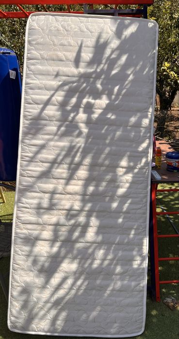 Матрац 1900х800 гарний стан