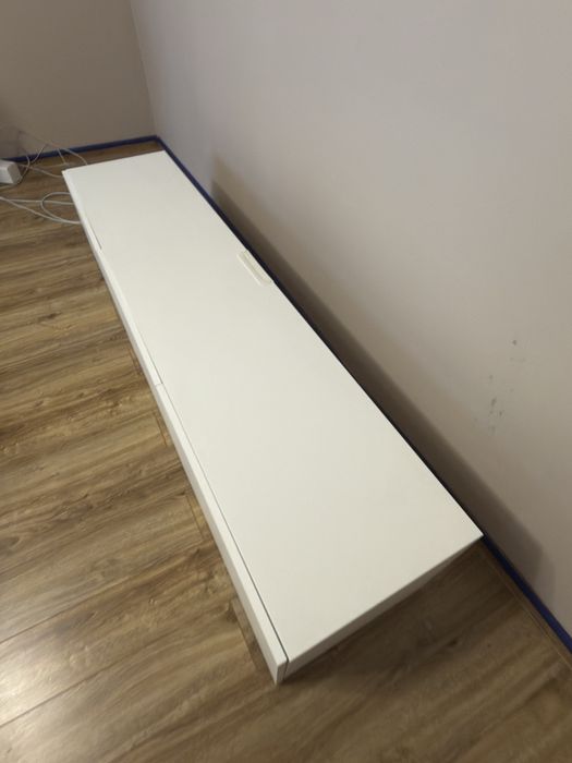 Szafka rtv 180x42x38cm jak nowa, wiszaca lub stojąca