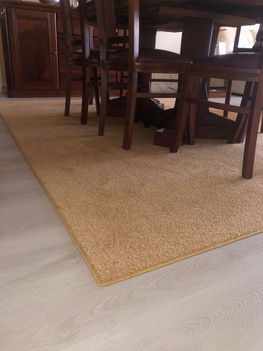 Tapete grande sala beje- como novo