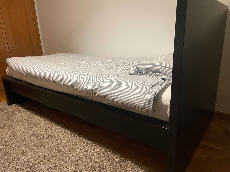 Cama individual ikea com colchão