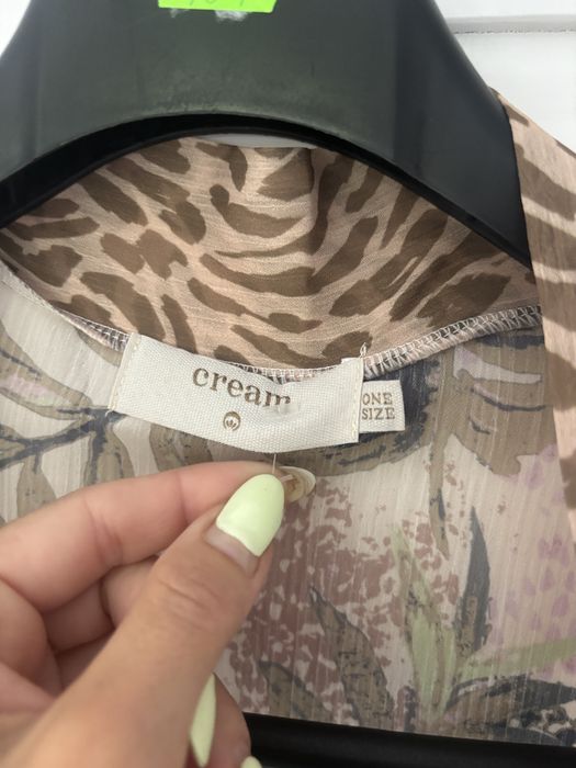 Cream kimono z paskiem w kolorach ziemi narzutka pareo na plaze