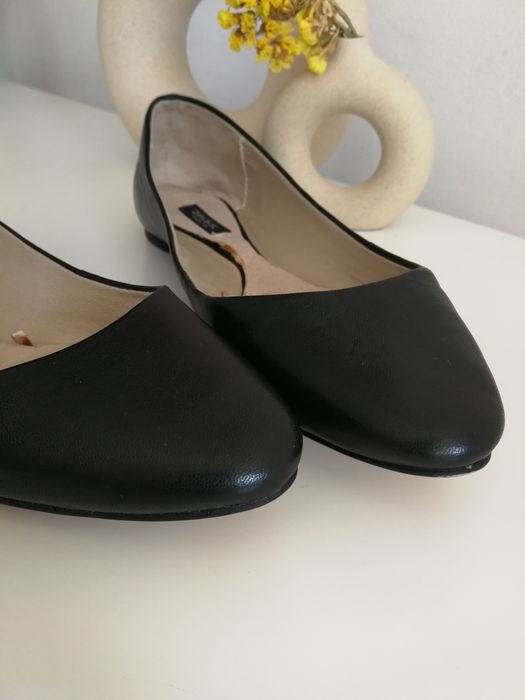 Шкіряні балетки від ZARA. 25 см по устілці, для вузької ніжки.