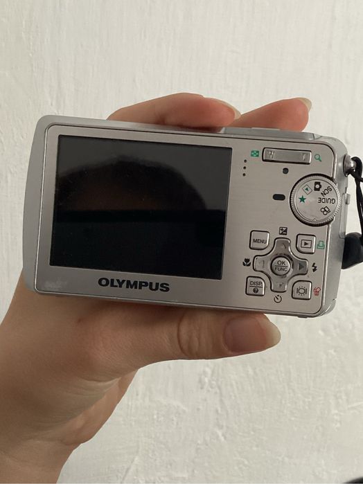 цифрова компактна камера Olympus μ 760 (Stylus 760)