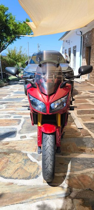 Yamaha FZ1-S — 38.000 km — Akrapovič — Muitos Extras
