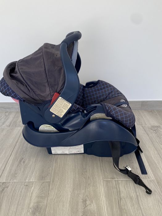 Carrinho bebé 3 em 1 marca GRACO