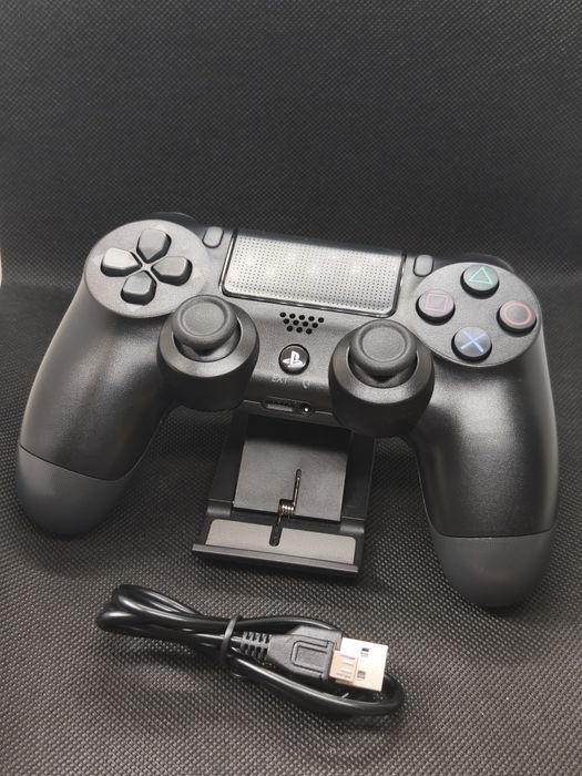 Comando PS4 absolutamente Impecável igual a novo