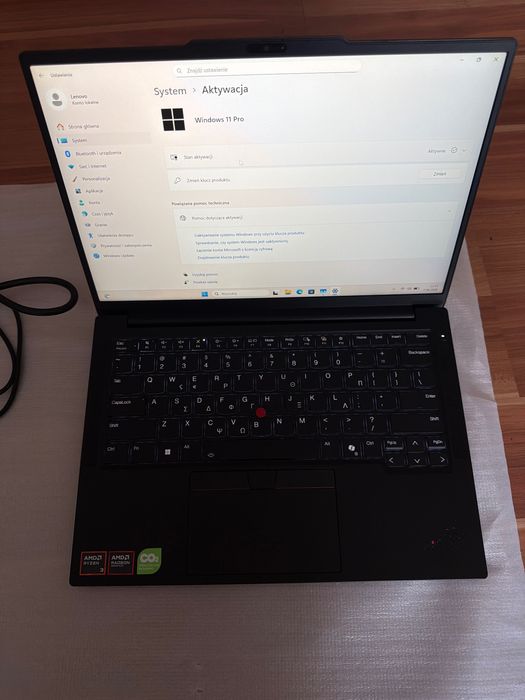 Nowy Laptop Lenovo ThinkPad E14 G7 14 " AMD Ryzen 3 AI 210 8/256 GB DDR5