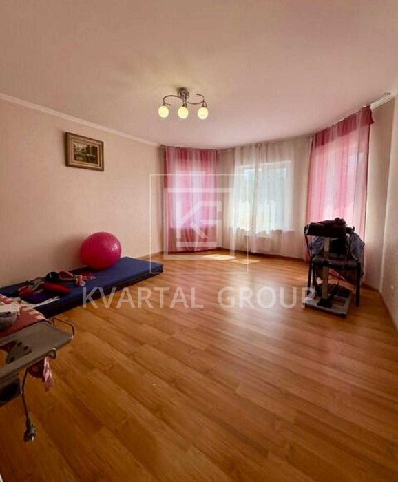 Теплий сімейний будинок 160м² з банею та садом